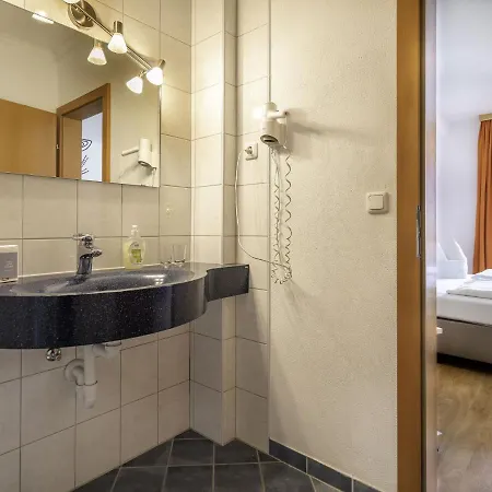 In Neustift Near Lift Нойштифт-им-Штубайталь