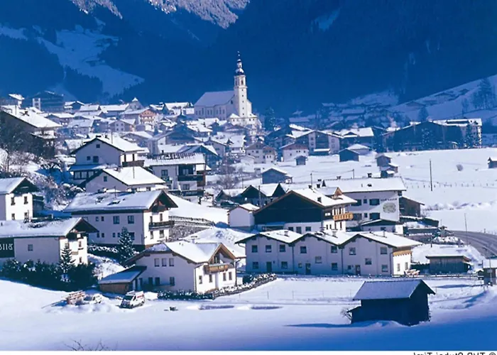 In Neustift Near Lift Appartement